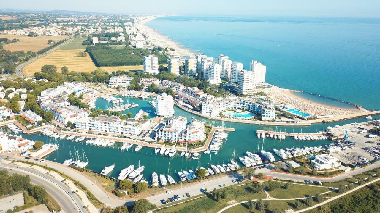Portoverde Luxury Houseboat Misano Adriatico Zewnętrze zdjęcie